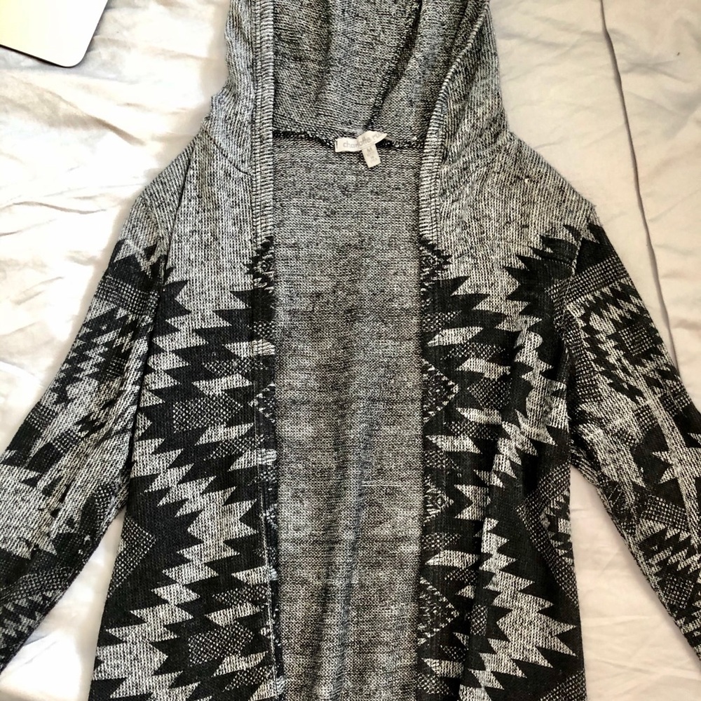Charlotte Russe tribal print cardigan
